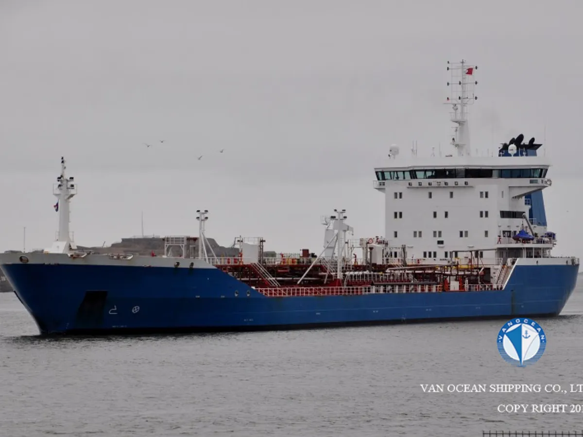 Navio-tanque de óleo/produtos químicos à venda