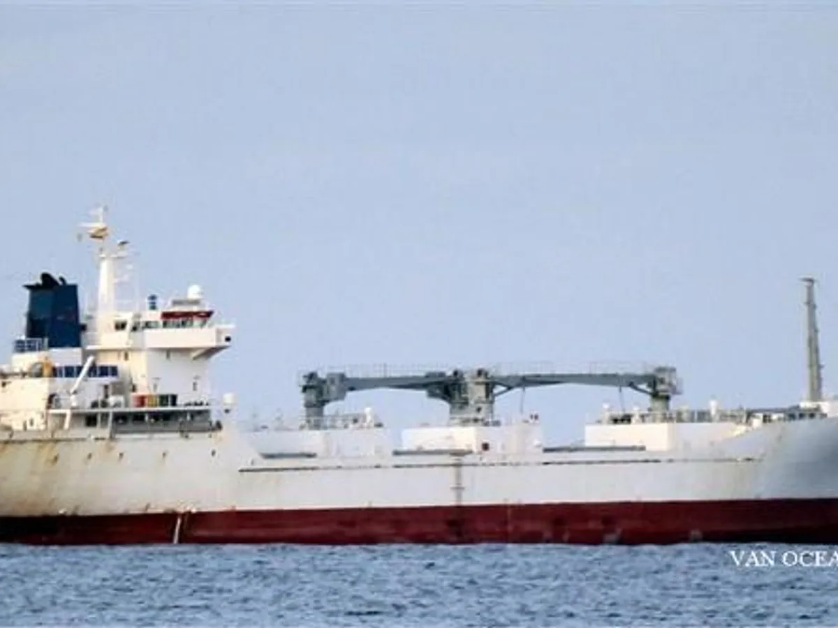 Navio frigorífico à venda