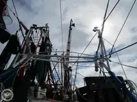 Navio de pesca de arrasto à venda