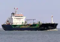 Oil/Chemical tanker à venda