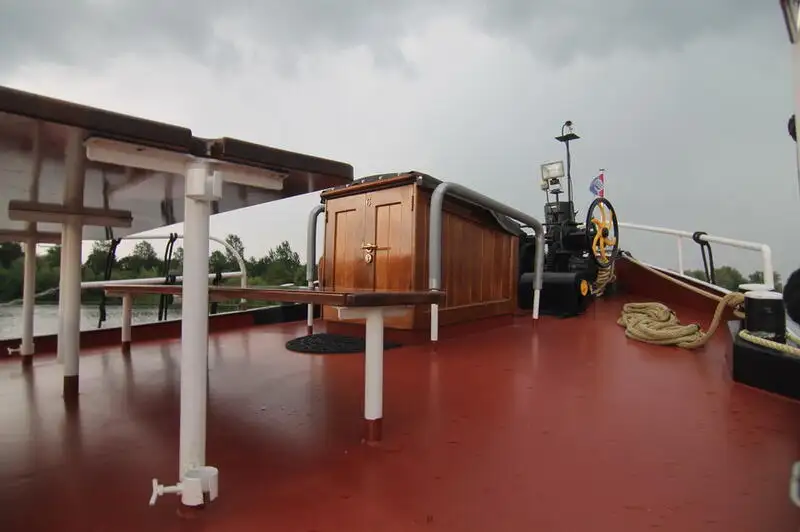 Navio de cruzeiro à venda