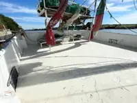Navio de pesca de arrasto à venda