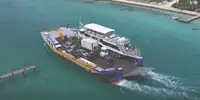 Navio porta-contentores à venda