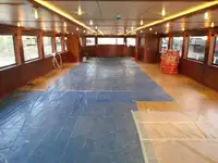 Rebocador à venda
