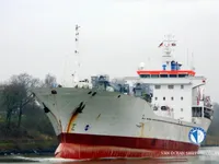 Navio frigorífico à venda