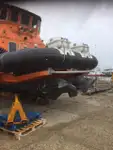 Barco de tripulação à venda