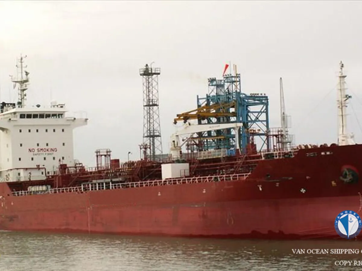 Navio-tanque de óleo/produtos químicos à venda