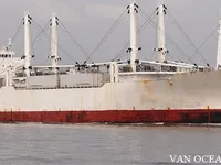 Navio frigorífico à venda