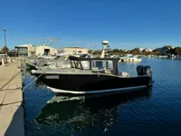 Barcos de trabalho à venda