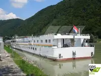 Navio de cruzeiro à venda