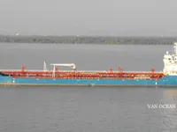 Navio-tanque de óleo/produtos químicos à venda