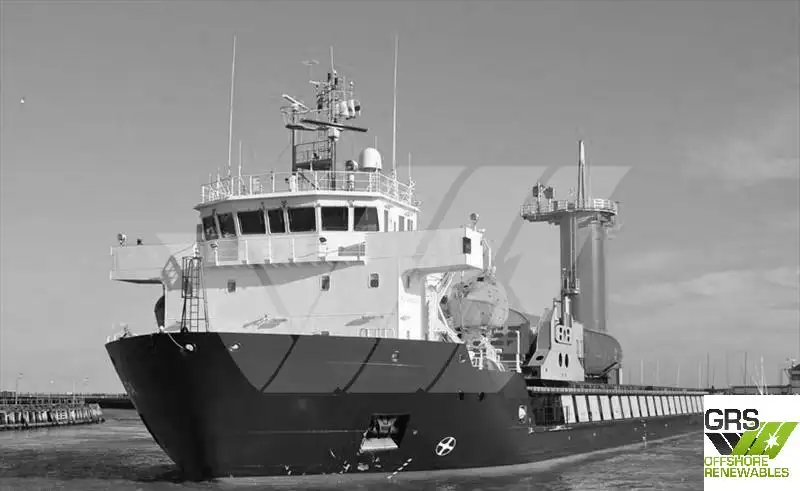 Navio de abastecimento à venda