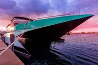 Navio de passageiros à venda