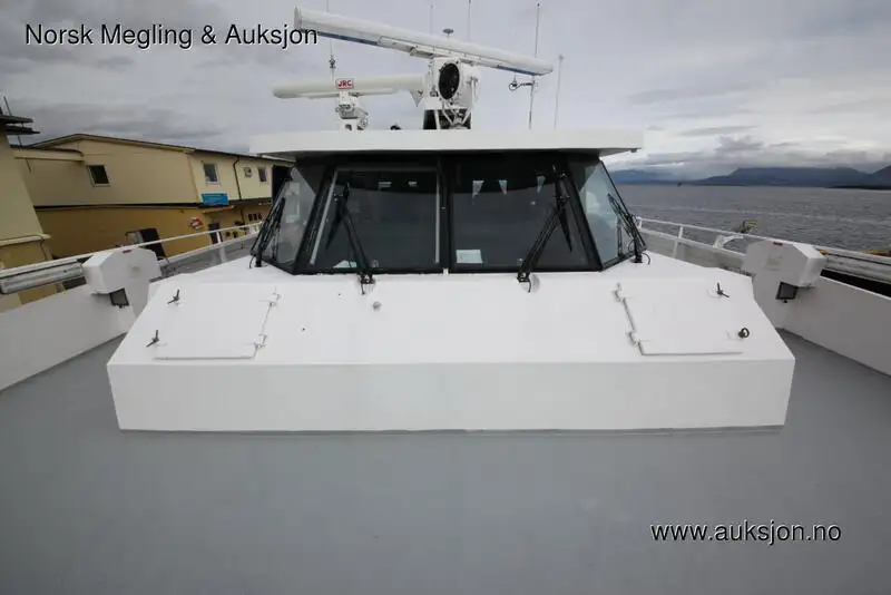 Catamarã à venda