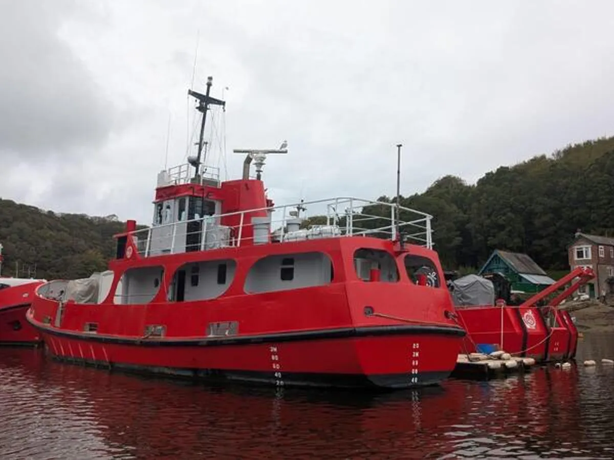 Navio de pesquisa à venda