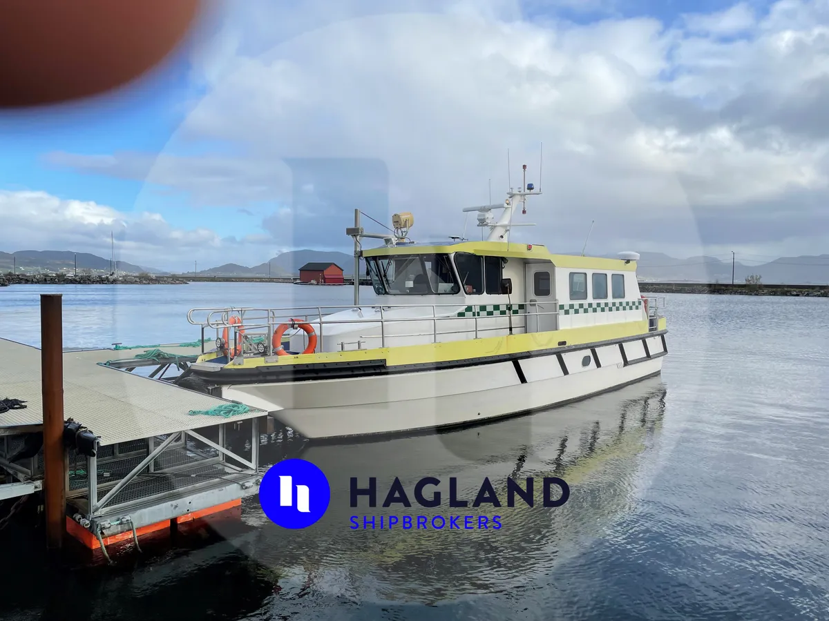 Navio de transporte de passageiros (Ferry) à venda
