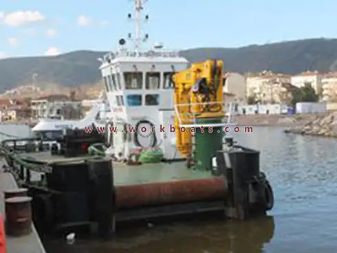 Rebocador à venda