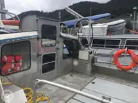 Barco de tripulação à venda