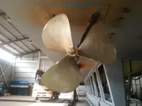 Submarino à venda