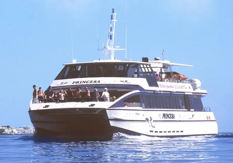Catamarã à venda