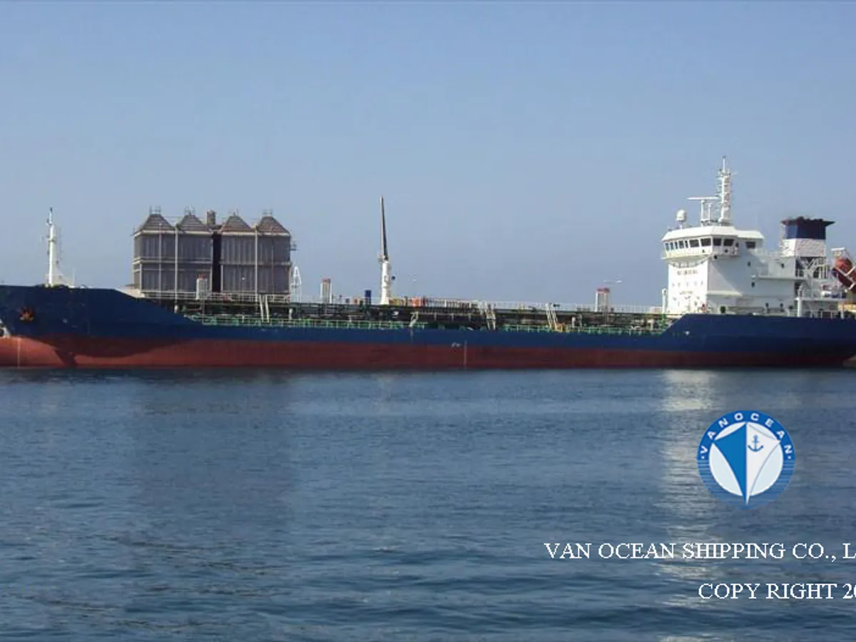 Navio-tanque de óleo/produtos químicos à venda