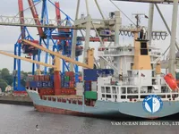 Navio frigorífico à venda