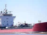 Navio-tanque de óleo/produtos químicos à venda