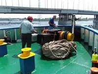 Navio de abastecimento à venda