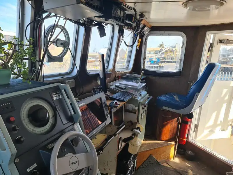 Navio de pesca de linha de mão à venda