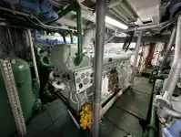 Navio de pesca de arrasto à venda
