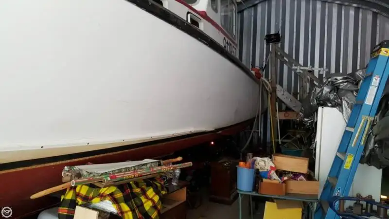 Navio de pesca de arrasto à venda