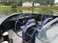 Rebocador à venda