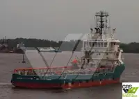 Navio de abastecimento à venda