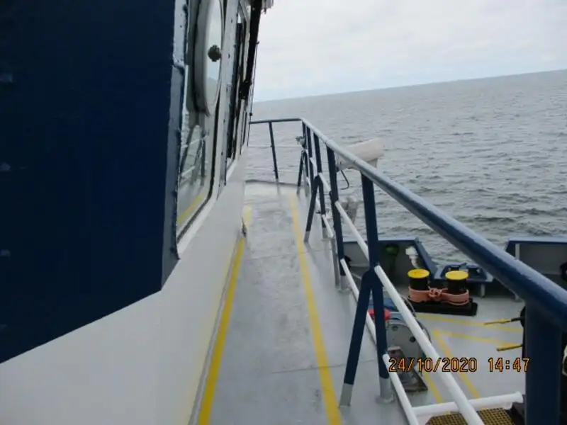 Navio frigorífico à venda