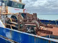 Navio de pesca de arrasto à venda