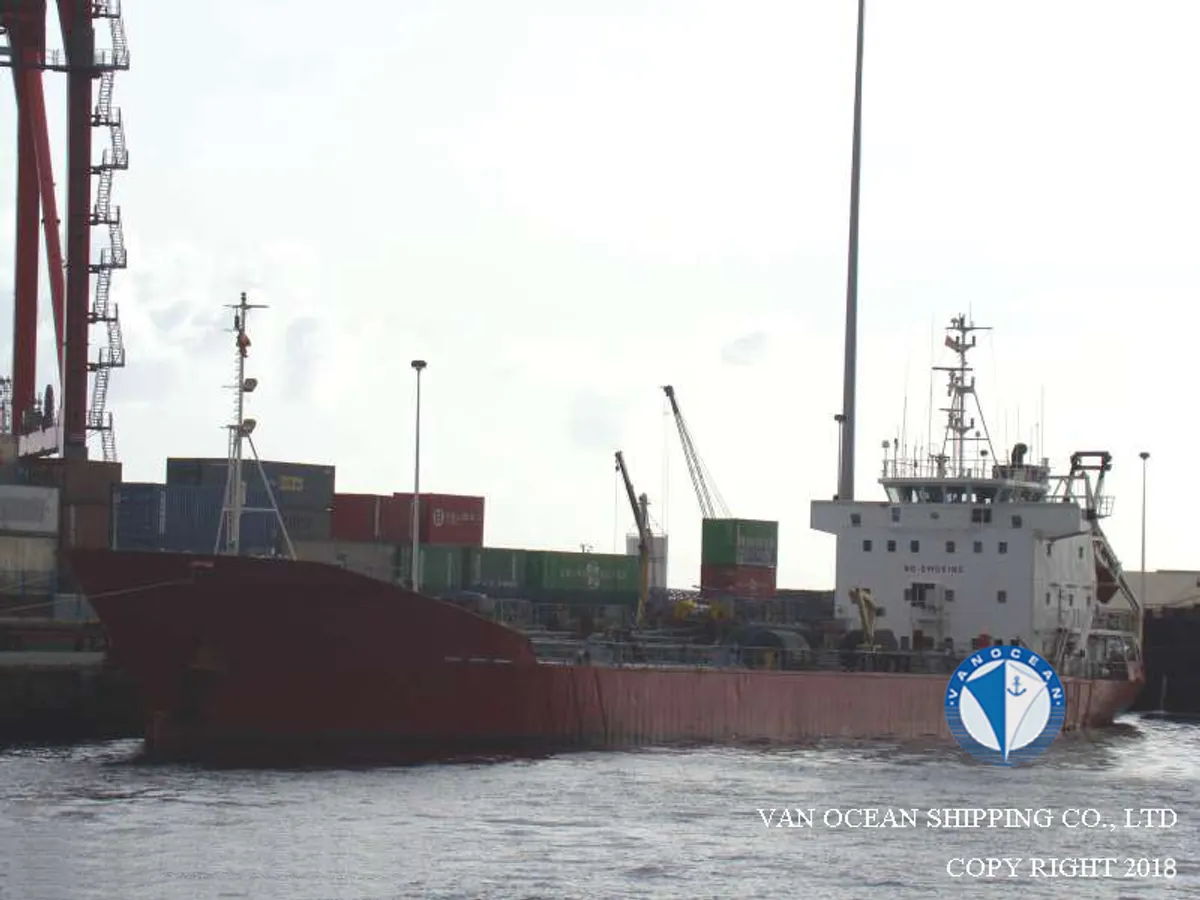 Navio-tanque de óleo/produtos químicos à venda