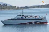 Catamarã à venda