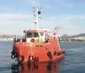 Rebocador à venda