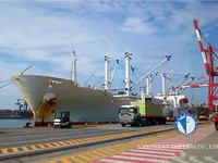 Navio frigorífico à venda