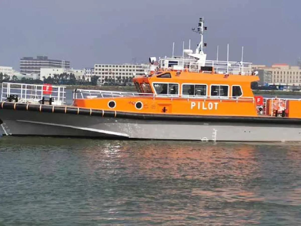 Barco piloto à venda