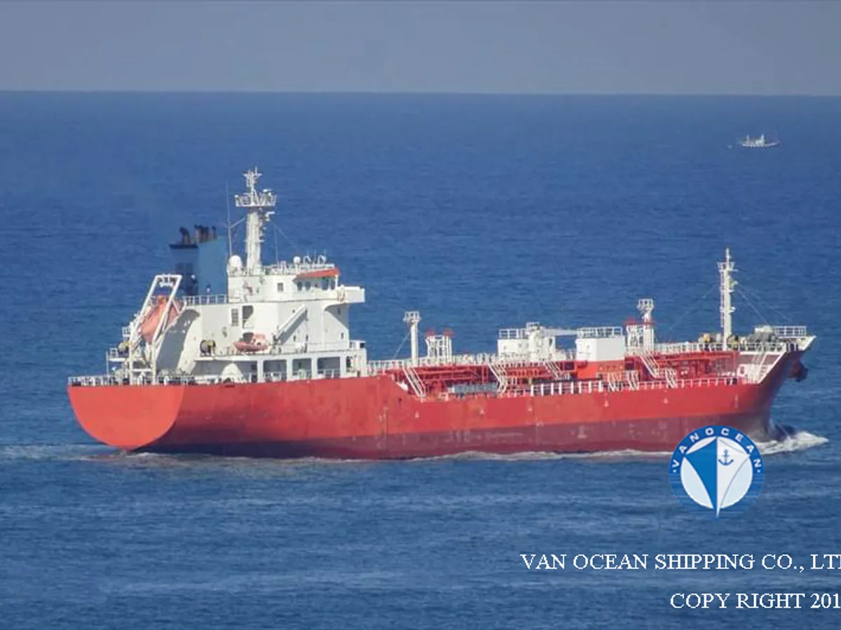 Navio-tanque de óleo/produtos químicos à venda