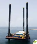 Jack-up drilling rig à venda
