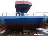 Barcaça à venda