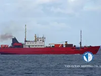 Navio frigorífico à venda
