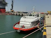 Catamarã à venda