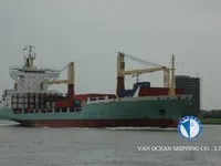 Navio frigorífico à venda
