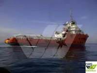 Navio de abastecimento à venda