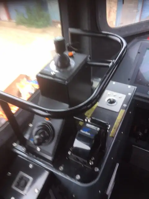 Barco de tripulação à venda