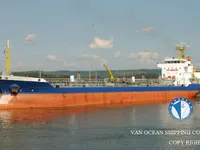 Navio-tanque de óleo/produtos químicos à venda