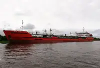 Oil/Chemical tanker à venda